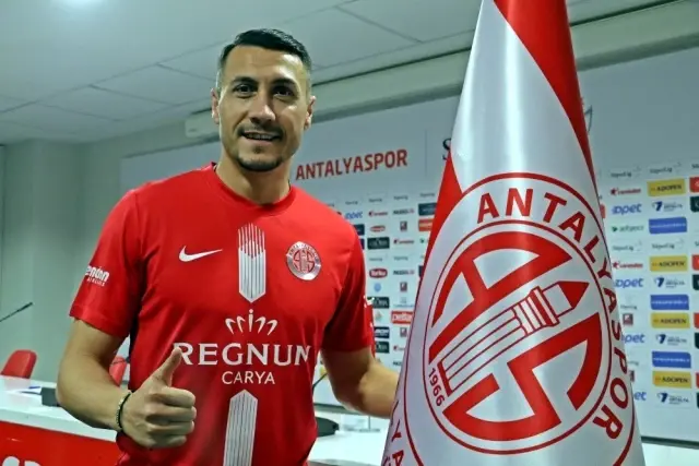 Jahovic resmen Antalyaspor'da