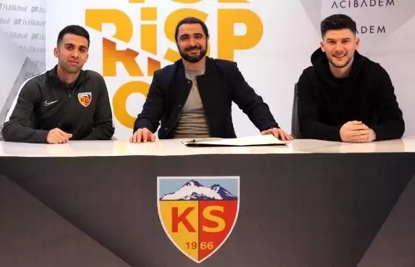 Kayserispor, Emre Taşdemir ve Cristian Sapunaru'ya imzayı attırdı Kayserispor, Emre Taşdemir ve Cristian Sapunaru'ya imzayı attırdı