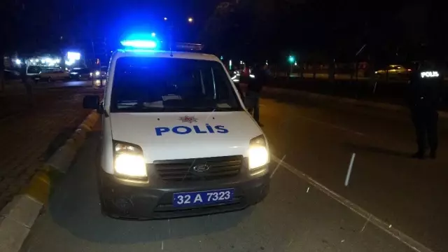 Kız çocuğunu kaçıran uzman çavuş, linç girişiminden havaya ateş açarak kurtuldu Kız çocuğunu kaçıran uzman çavuş, linç girişiminden havaya ateş açarak kurtuldu