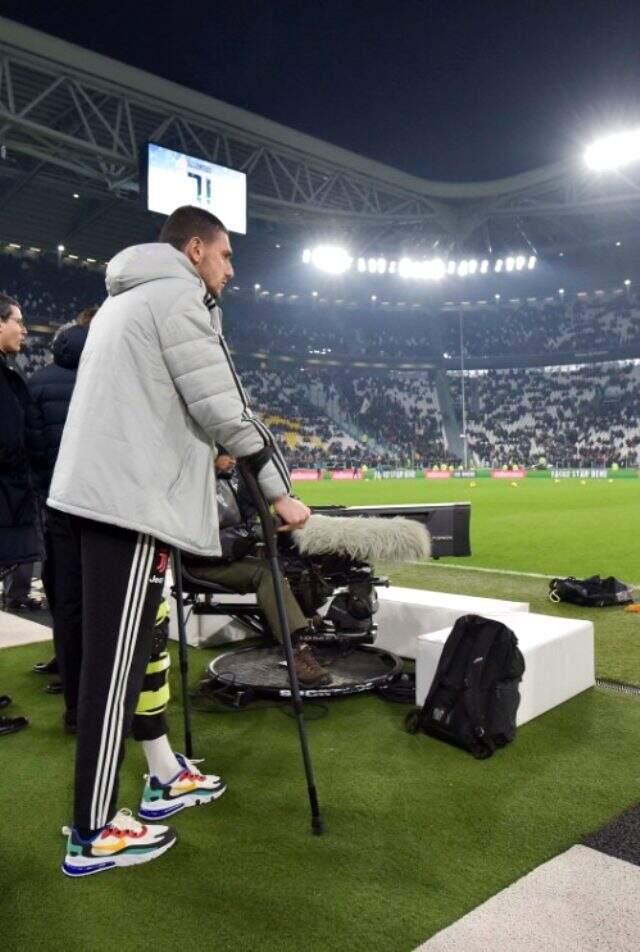 Merih Demiral'dan Juventus paylaşımı: Yeniden evde olmak çok güzel