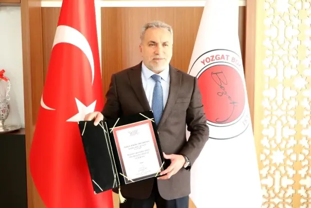 Rektör Karadağ: Rektör Karadağ: