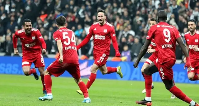 Sivassporlu Mert Hakan Yandaş: Depremi şiddetli hissettik