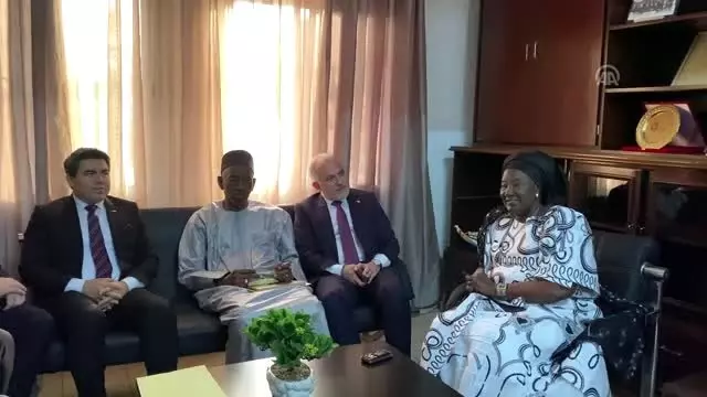 Türk Kızılay Afrika'da ilk bölge ofisini Senegal'de açıyor Türk Kızılay Afrika'da ilk bölge ofisini Senegal'de açıyor