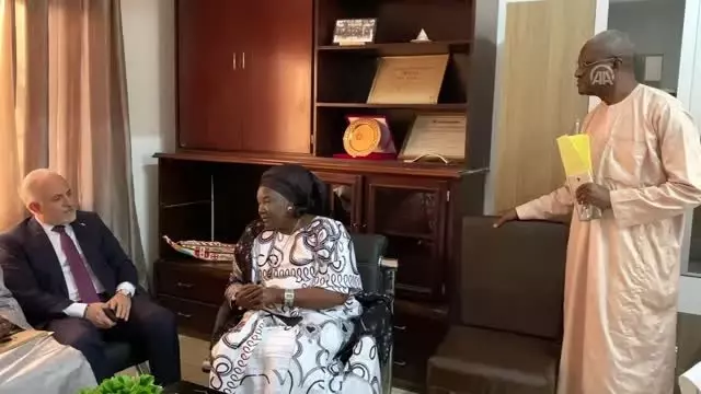 Türk Kızılay Afrika'da ilk bölge ofisini Senegal'de açıyor Türk Kızılay Afrika'da ilk bölge ofisini Senegal'de açıyor