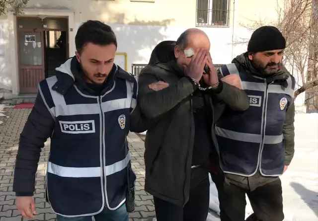 Tutuklanan 'Peruklu hırsız'ın Hülya Avşar'ın evinin soyulmasıyla ilgili arandığı ortaya çıktı Tutuklanan 'Peruklu hırsız'ın Hülya Avşar'ın evinin soyulmasıyla ilgili arandığı ortaya çıktı