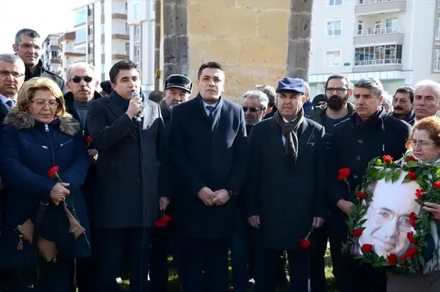 Uğur Mumcu, memleketi Kırşehir'de anıldı Uğur Mumcu, memleketi Kırşehir'de anıldı