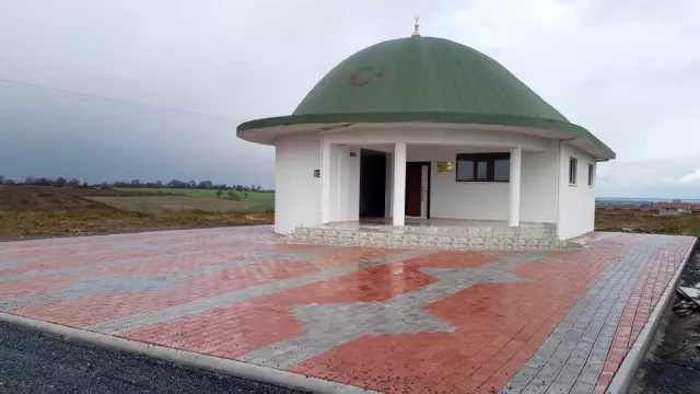 Yakıntaş Mezarlığı Mescidi dualarla açıldı Yakıntaş Mezarlığı Mescidi dualarla açıldı