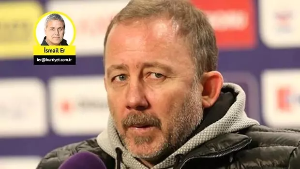 Beşiktaş'ta Avcı'nın yerine tüm yollar Sergen Yalçın'a çıkıyor! Beşiktaş'ta Avcı'nın yerine tüm yollar Sergen Yalçın'a çıkıyor!