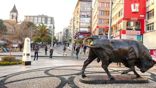 Cebinizdeki tur rehberi! Sanatçılar anlatsın siz keşfedin Cebinizdeki tur rehberi! Sanatçılar anlatsın siz keşfedin