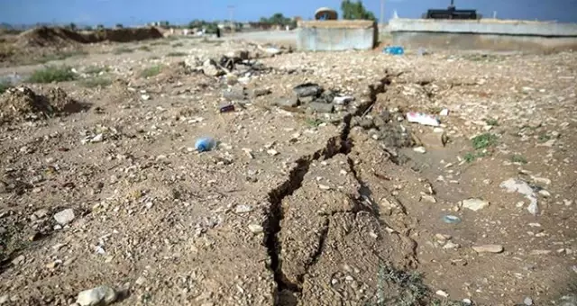 Deprem uzmanı Prof. Dr. Naci Görür: Doğu Anadolu fay hattı uyanmaya başladı Deprem uzmanı Prof. Dr. Naci Görür: Doğu Anadolu fay hattı uyanmaya başladı