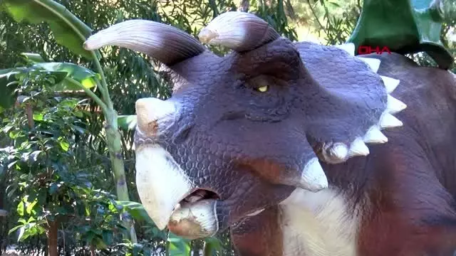 Dinoparkta sömestir yoğunluğu Dinoparkta sömestir yoğunluğu