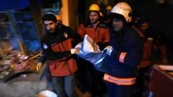 Elazığ merkezli 6.8'lik deprem, yurdun doğusunu salladı: 18 ölü (5)