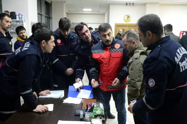 Sakarya'dan Elazığ'a acil müdahale tırı gönderildi