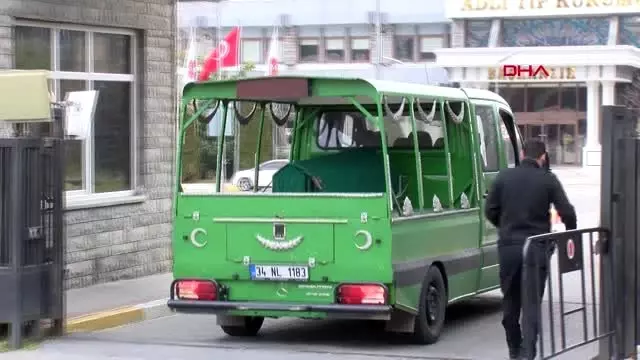 15 temmuz şehitler köprüsü'nde öldürülen kadının cenazesi adli tıp'tan alındı