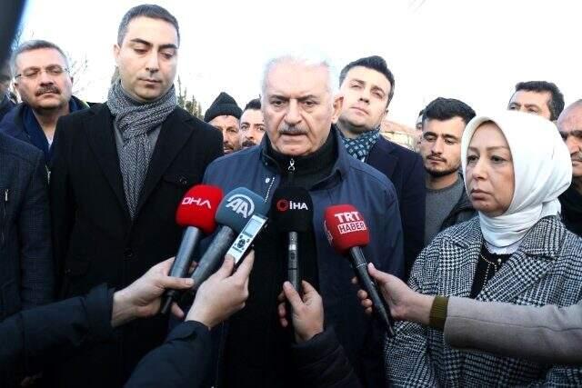 Binali Yıldırım: Ev yaparken sadece devletin kontrolüne bırakmamak lazım
