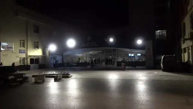 Denizli'de Çinli turistte 'corona virüsü' şüphesi Denizli'de Çinli turistte 'corona virüsü' şüphesi