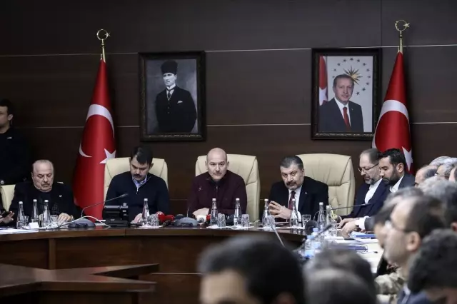 Deprem bölgesinde hastanelerde tedavi görenlerin sayısı 104'e düştü