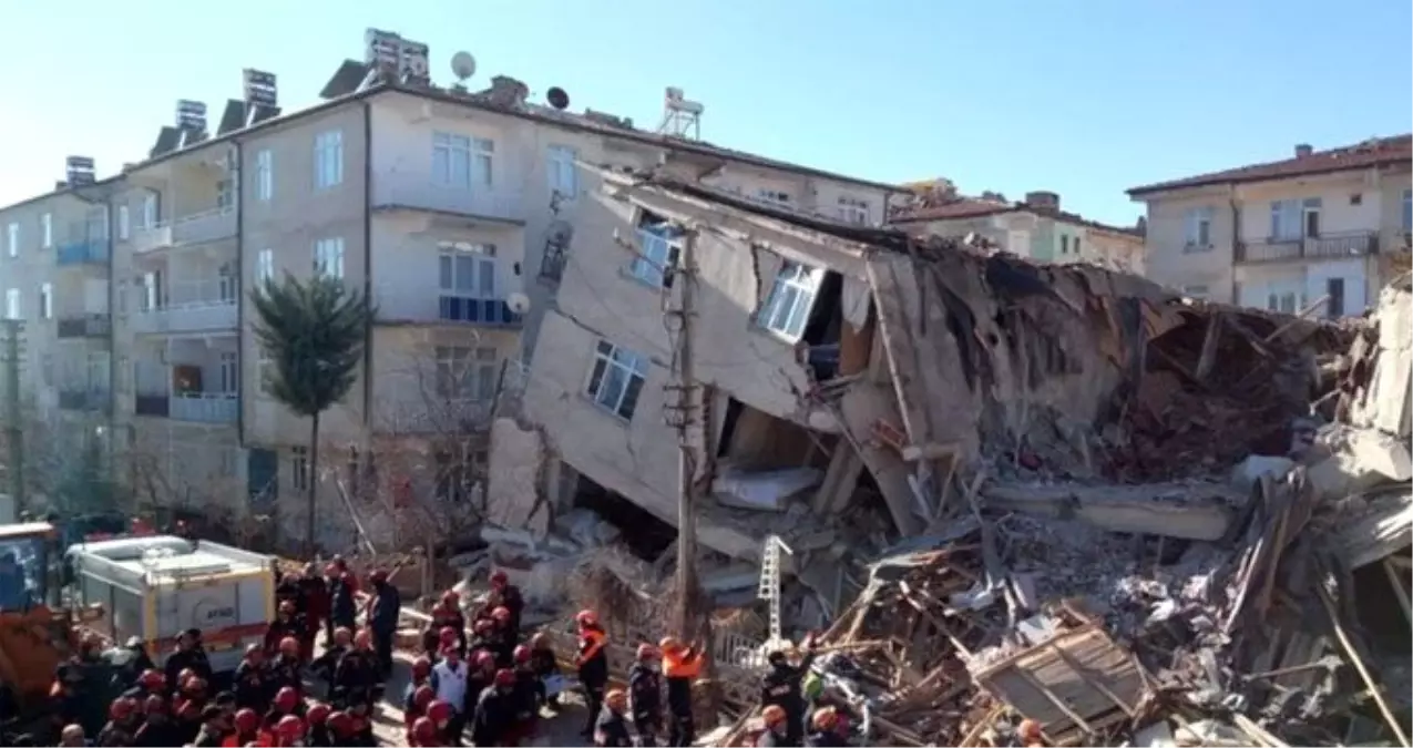 Elazığ’da 6.8 şiddetindeki depremin ardından 788 artçı sarsıntı yaşandı