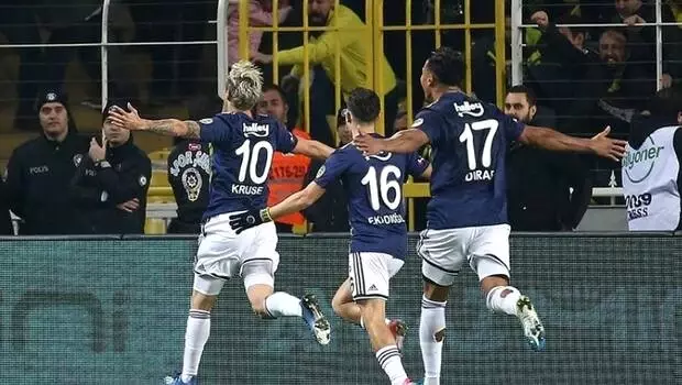 Fenerbahçe'de 43 hafta sonra bir ilk Fenerbahçe'de 43 hafta sonra bir ilk