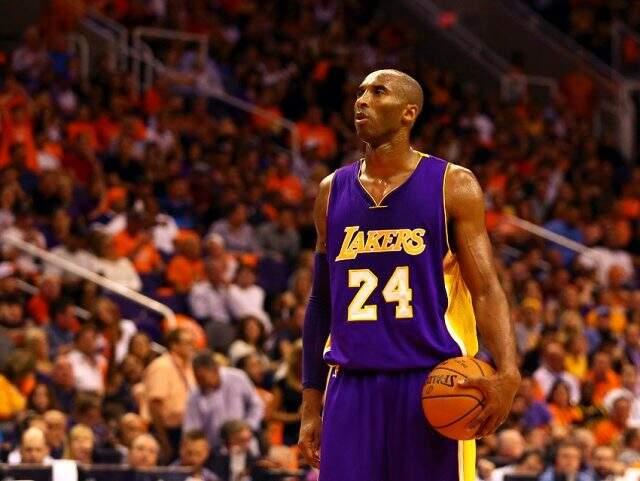 Helikopter kazasında hayatını kaybeden Kobe Bryant kimdir?