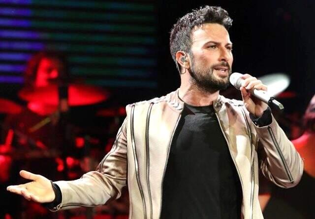 Megastar Tarkan elini taşın altına koydu! AFAD'a 100 bin TL bağışladı