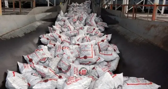 30 bin ton kömür Elazığ ve Malatya'daki depremzedelere dağıtılacak