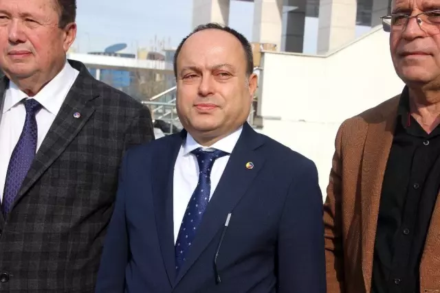 Afyonkarahisar'dan kardeşlik örneği Afyonkarahisar'dan kardeşlik örneği