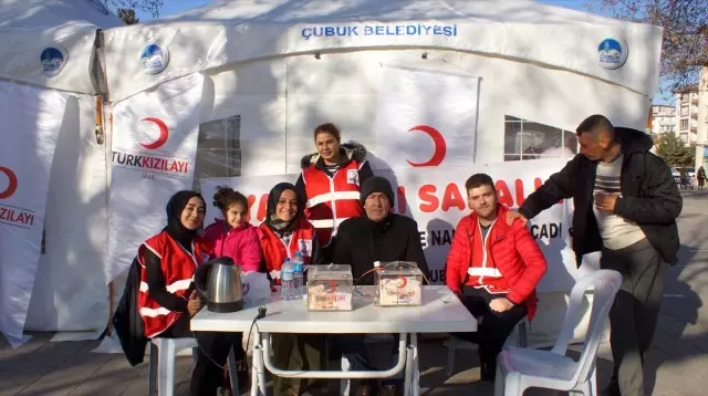 Çubuk'ta Elazığ'a yardım kampanyası başlatıldı