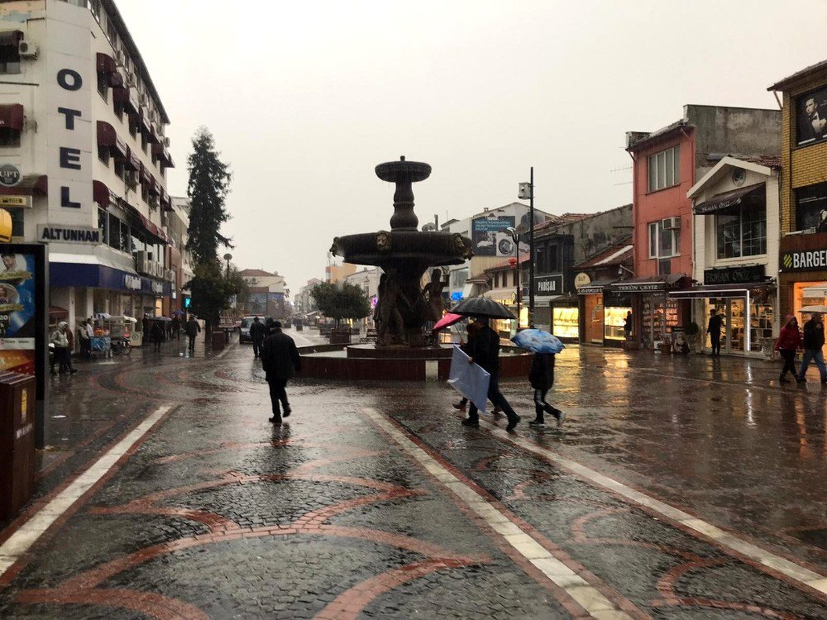 Dualar kabul oldu, Edirne'ye aylar sonra rahmet yağdı