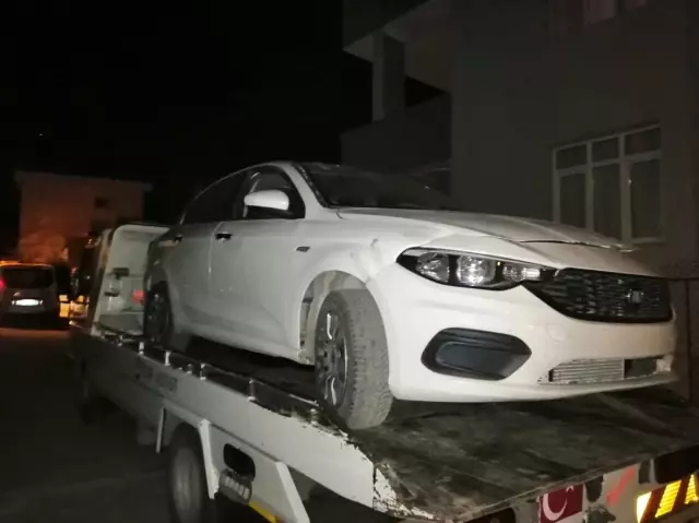 Hatay'da hacizli araçları parçalayıp sattıkları iddiasıyla 3 şüpheli yakalandı