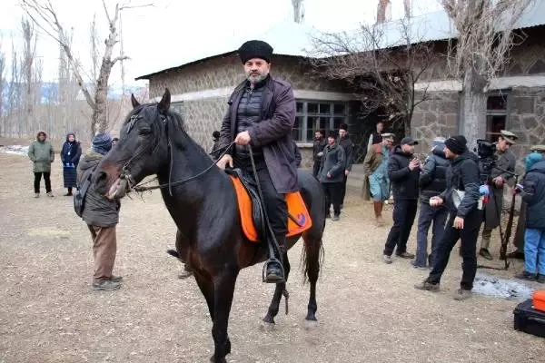 İngiliz işgaline karşı kurulan Oltu İslam Şura Hükümeti'nin belgeseli çekiliyor İngiliz işgaline karşı kurulan Oltu İslam Şura Hükümeti'nin belgeseli çekiliyor