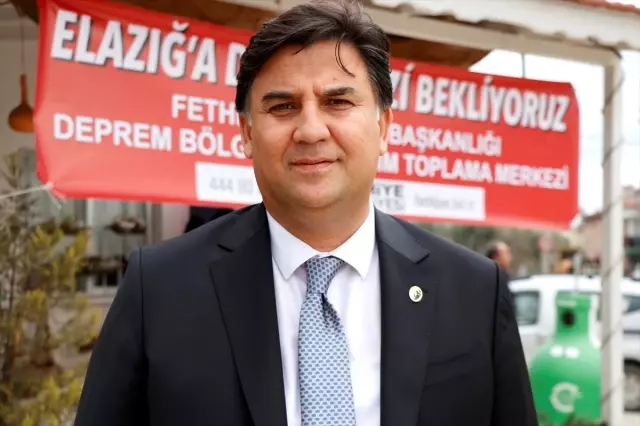 Muğla'nın ilçeleri depremzedeler için seferber oldu Muğla'nın ilçeleri depremzedeler için seferber oldu