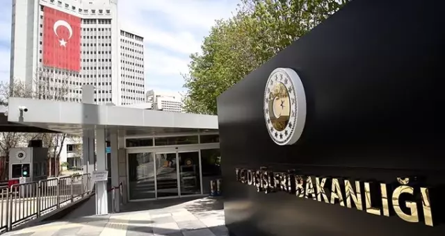 Son Dakika: Dışişleri Bakanlığı, Türk vatandaşlarının Çin'e seyahat etmemelerini tavsiye etti Son Dakika: Dışişleri Bakanlığı, Türk vatandaşlarının Çin'e seyahat etmemelerini tavsiye etti