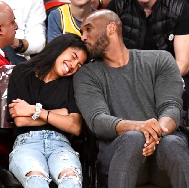 Ünlü isimler, Kobe Bryant'ın ölümüyle yasa boğuldu