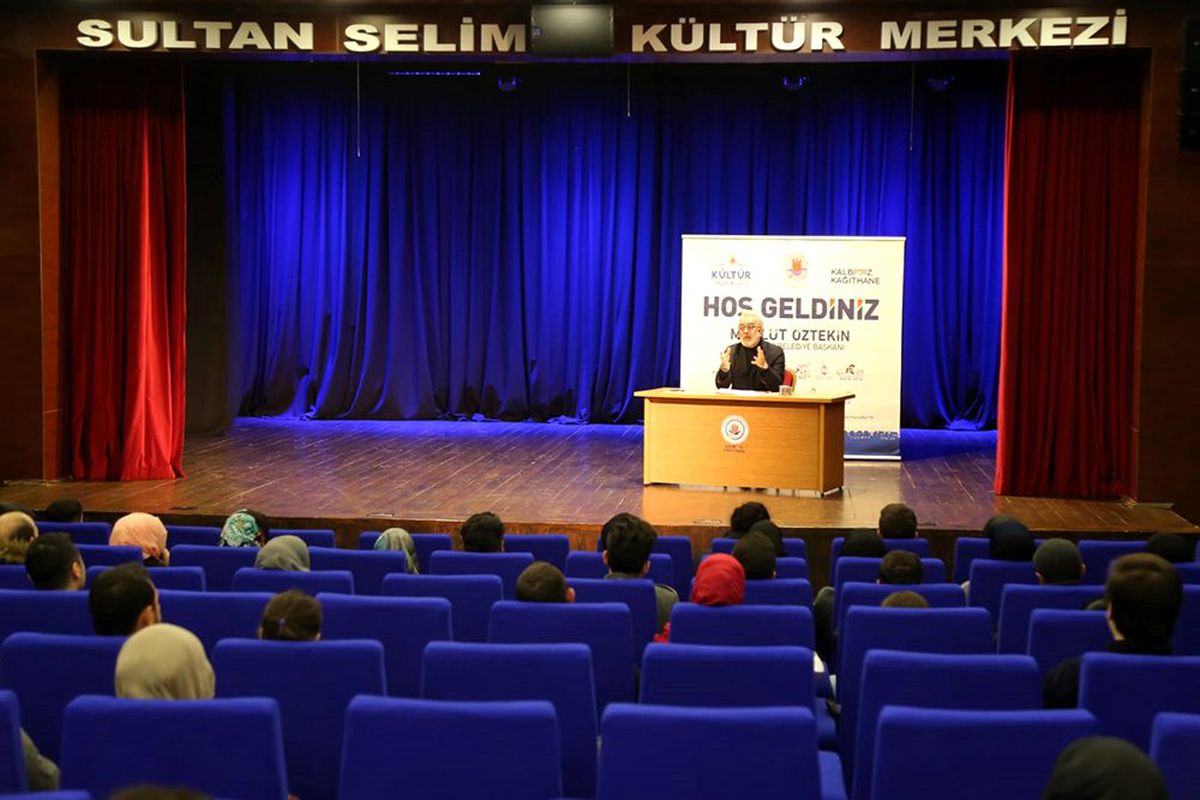 Yenişehirlioğlu: ''gelecek gençlerle inşa olacak''