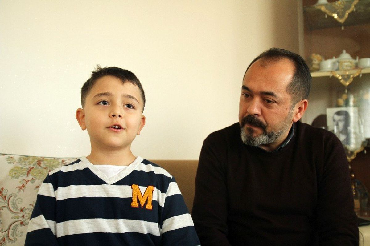 9 yaşındaki Görkem'den Avustralya'ya İngilizce 'deve' mesajı