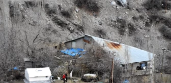 Adıyaman'ın köylerinde depremzedeler için çadırlar kuruldu