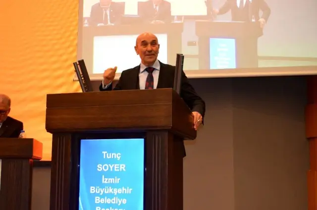 Başkan Soyer'den çarpıcı deprem yorumu