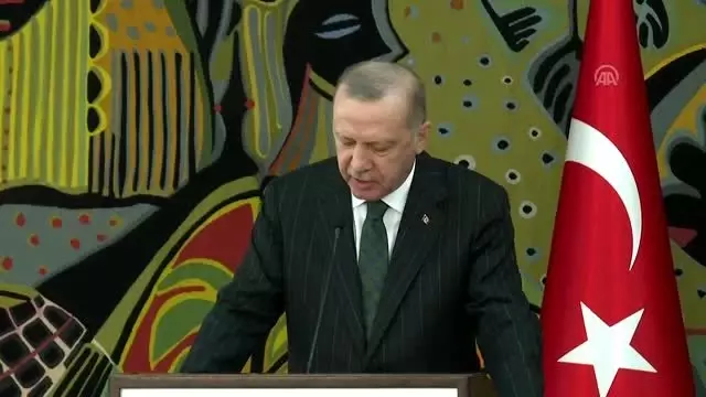 Cumhurbaşkanı Erdoğan: 'Senegal, FETÖ terör örgütüyle mücadelemizi anlayan ve bize hak veren bir... Cumhurbaşkanı Erdoğan: 'Senegal, FETÖ terör örgütüyle mücadelemizi anlayan ve bize hak veren bir...