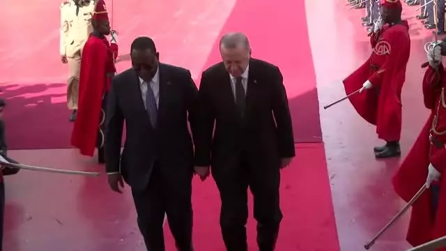 Cumhurbaşkanı Erdoğan, Senegalli mevkidaşı Sall ile görüştü - DAKAR Cumhurbaşkanı Erdoğan, Senegalli mevkidaşı Sall ile görüştü - DAKAR