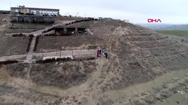 Elazığ bilim insanları, 6.8'lik depremde yüzey kırığı oluşmadığını saptadı