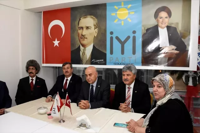 İYİ Partili Cihan Paçacı: 'Türkiye'nin deprem bölgelerindeki tüm binalar yeniden elden geçirilsin' İYİ Partili Cihan Paçacı: 'Türkiye'nin deprem bölgelerindeki tüm binalar yeniden elden geçirilsin'