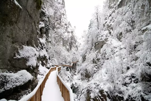 Kastamonu'daki Horma Kanyonu kar altında doyumsuz manzaralar sunuyor Kastamonu'daki Horma Kanyonu kar altında doyumsuz manzaralar sunuyor