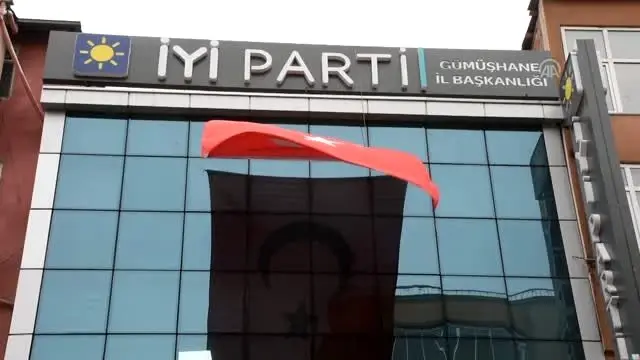 Paçacı: 'Türkiye'nin deprem bölgelerindeki tüm binalar yeniden elden geçirilsin' Paçacı: 'Türkiye'nin deprem bölgelerindeki tüm binalar yeniden elden geçirilsin'
