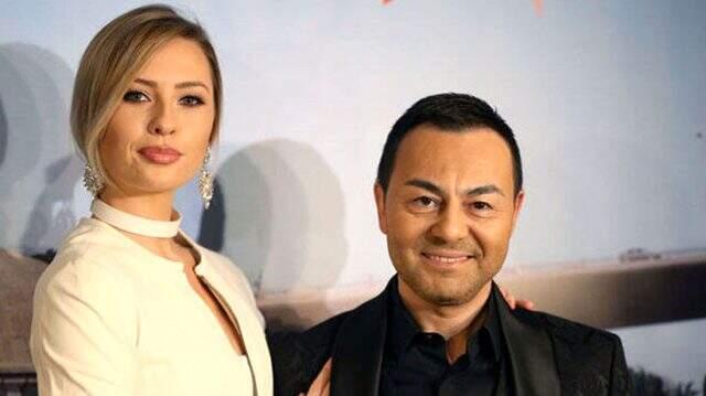 Serdar Ortaç'ın eski eşi Chloe Loughnan, şişen yüzüğüyle dikkatleri üzerine çekti