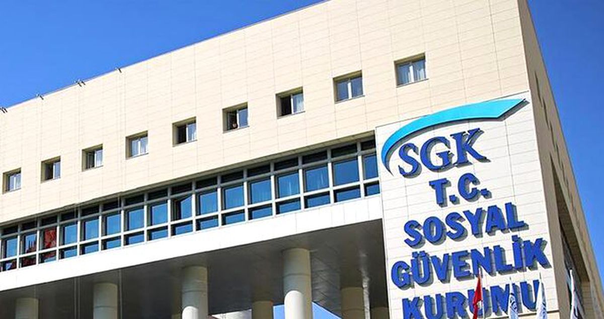 SGK'dan '700 bin kişiye sahte emeklilik verildi' iddialarına açıklama geldi