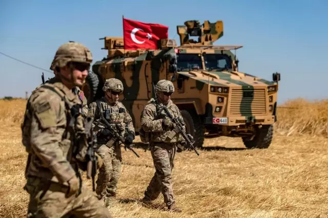 Son dakika: Milli Savunma Bakanlığı: Suriye rejimi güvenliğimizi tehlikeye atarsa, en sert şekilde karşılık verilecek