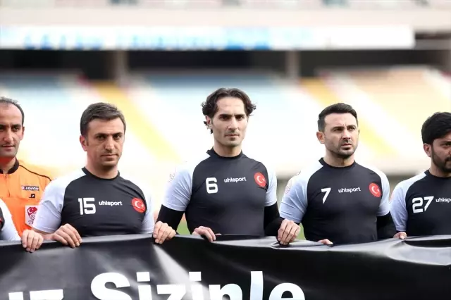 Sosyal Uyum Futbol Turnuvası Antalya'da yapıldı Sosyal Uyum Futbol Turnuvası Antalya'da yapıldı