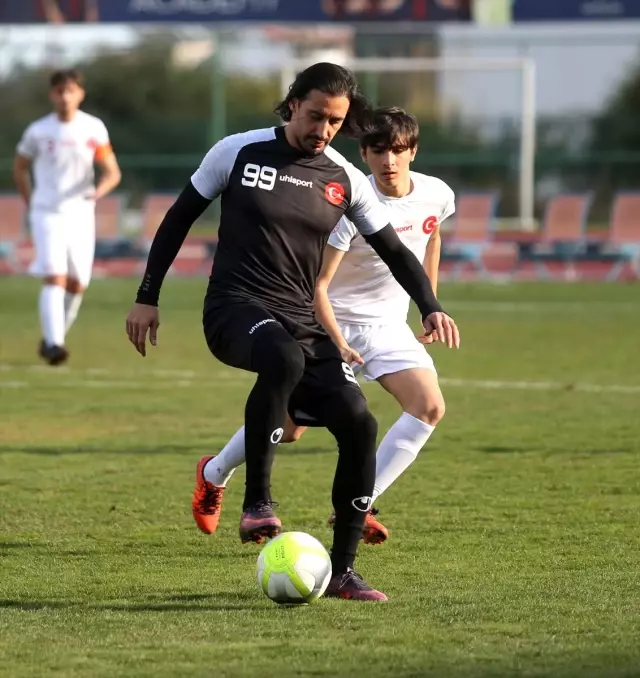 Sosyal Uyum Futbol Turnuvası Antalya'da yapıldı Sosyal Uyum Futbol Turnuvası Antalya'da yapıldı