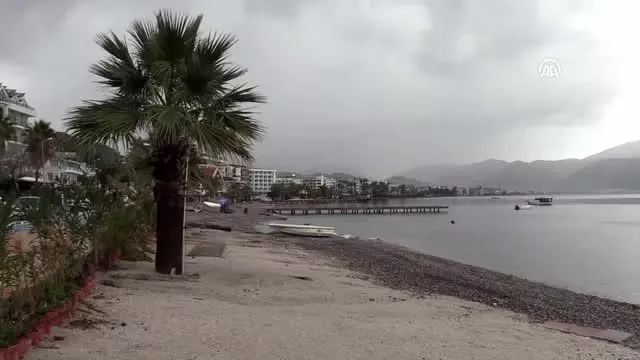 Muğla Açıklarında Sabah Saatlerinde Iki Deprem Meydana Geldi. 1 Akdeniz'de 4,3 büyüklüğünde deprem - (Marmaris ilçesi detay)